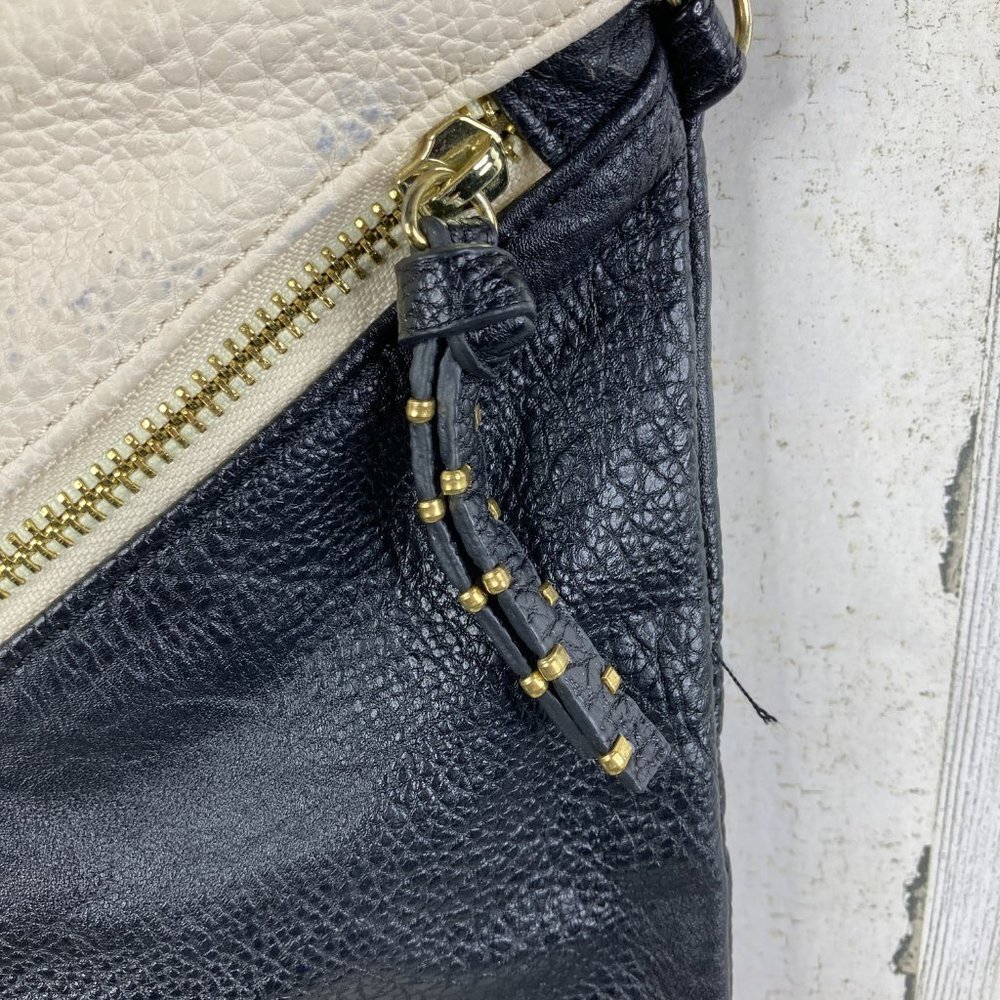 Steve Madden Diagonal Zip Pebbled Shoulder Bag - image 5